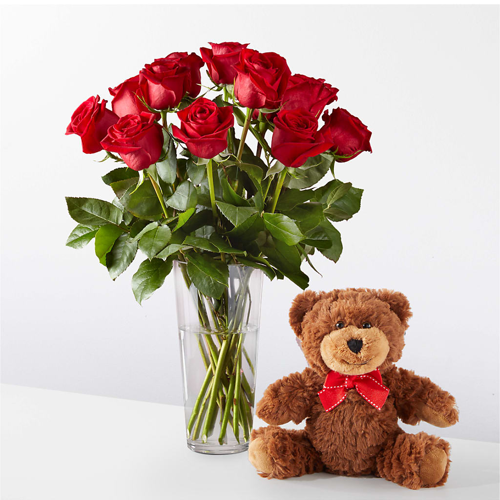 Romantic Long Stem Red Rose Bouquet Bundles – COBORN'S INC FLORAL SHOPPES, Saint Cloud MN