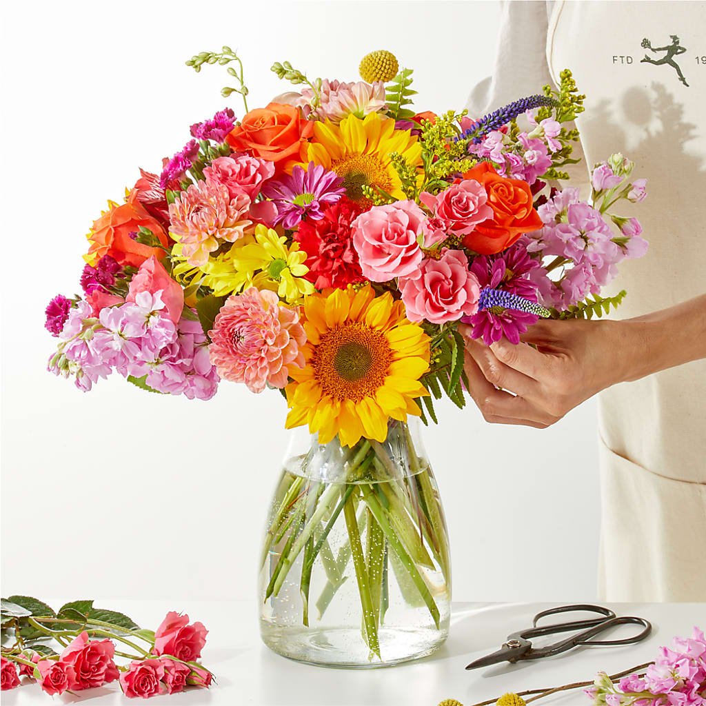 Cue the Confetti - A Florist Original – COBORN'S INC FLORAL SHOPPES, Saint Cloud MN