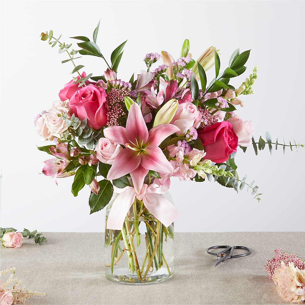 Pink Ribbon - A Florist Original – COBORN'S INC FLORAL SHOPPES, Saint Cloud MN