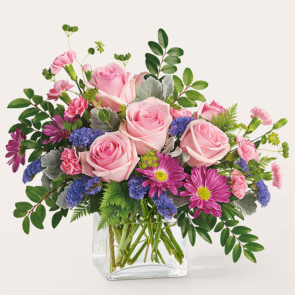 Starlet Bouquet – COBORN'S INC FLORAL SHOPPES, Saint Cloud MN