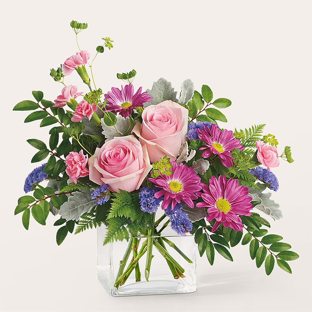 Starlet Bouquet – COBORN'S INC FLORAL SHOPPES, Saint Cloud MN