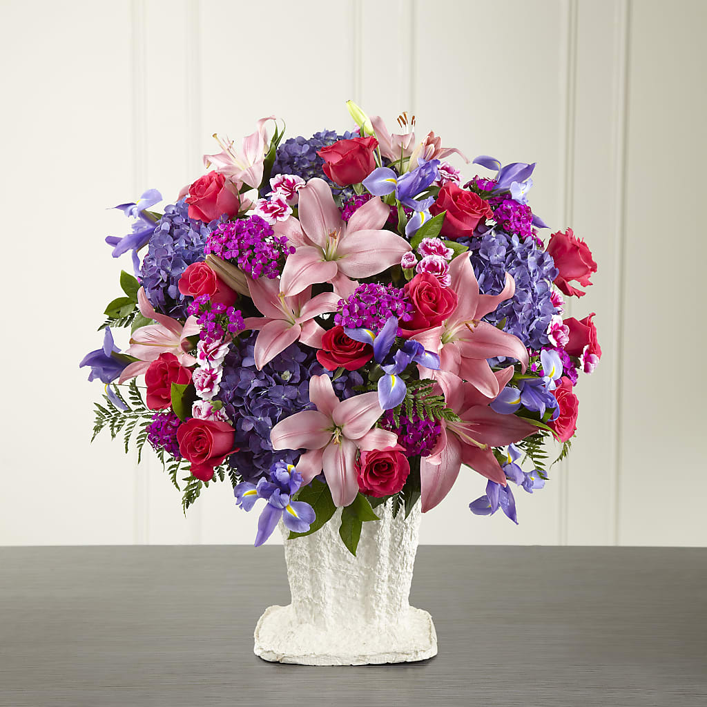 We Fondly Remember Arrangement – COBORN'S INC FLORAL SHOPPES, Saint Cloud MN
