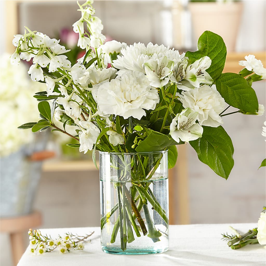 Classic Ivory – A Florist Original – COBORN'S INC FLORAL SHOPPES, Saint Cloud MN