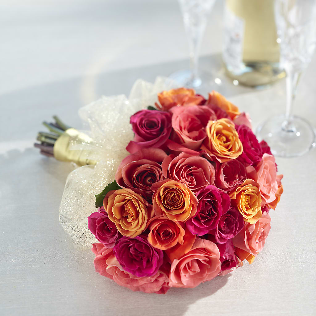 Sweet Roses Bouquet – COBORN'S INC FLORAL SHOPPES, Saint Cloud MN