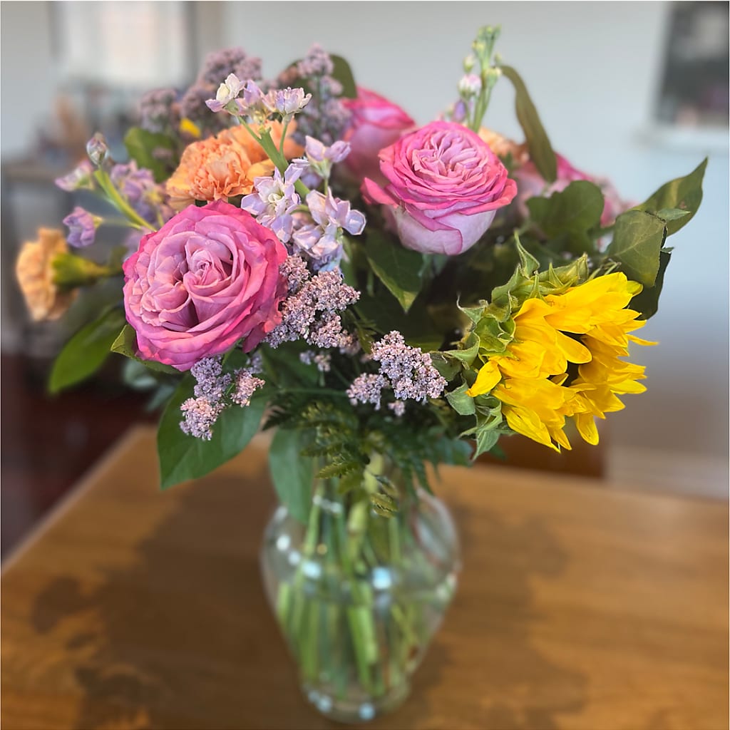 Yellow Brick Road Bouquet – COBORN'S INC FLORAL SHOPPES, Saint Cloud MN
