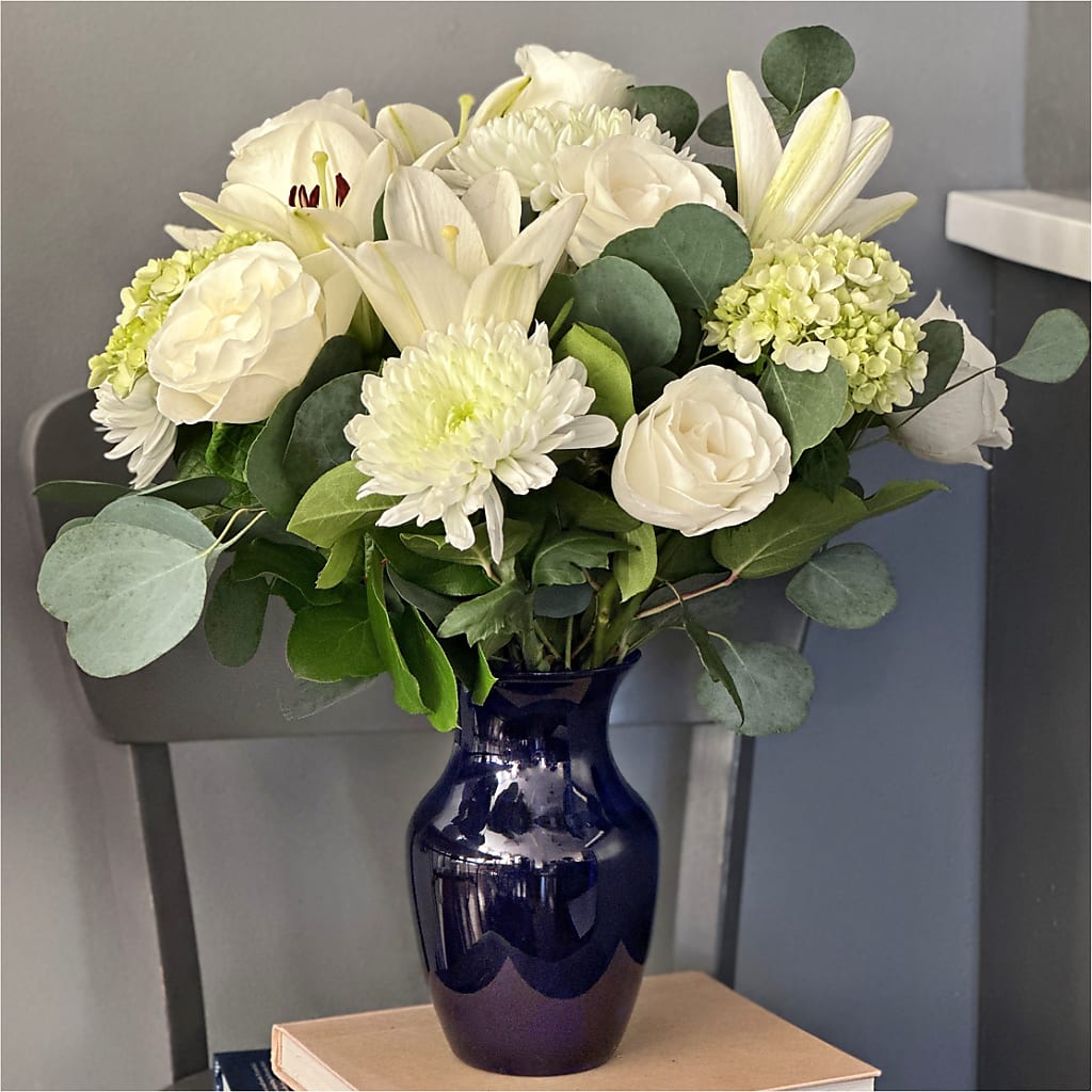 Snowy Dreams Bouquet – COBORN'S INC FLORAL SHOPPES, Saint Cloud MN