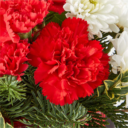 Christmas Market Bouquet – COBORN'S INC FLORAL SHOPPES, Saint Cloud MN