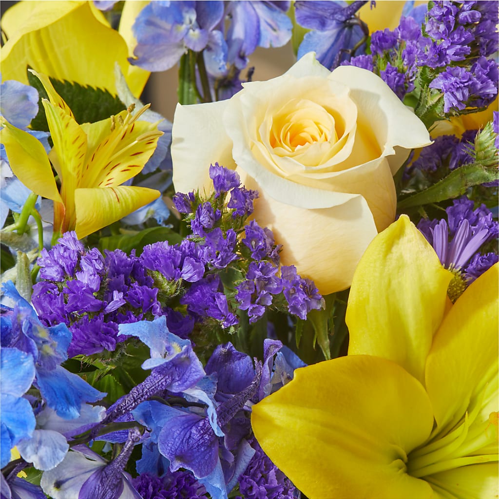 Limoncello Bouquet – COBORN'S INC FLORAL SHOPPES, Saint Cloud MN