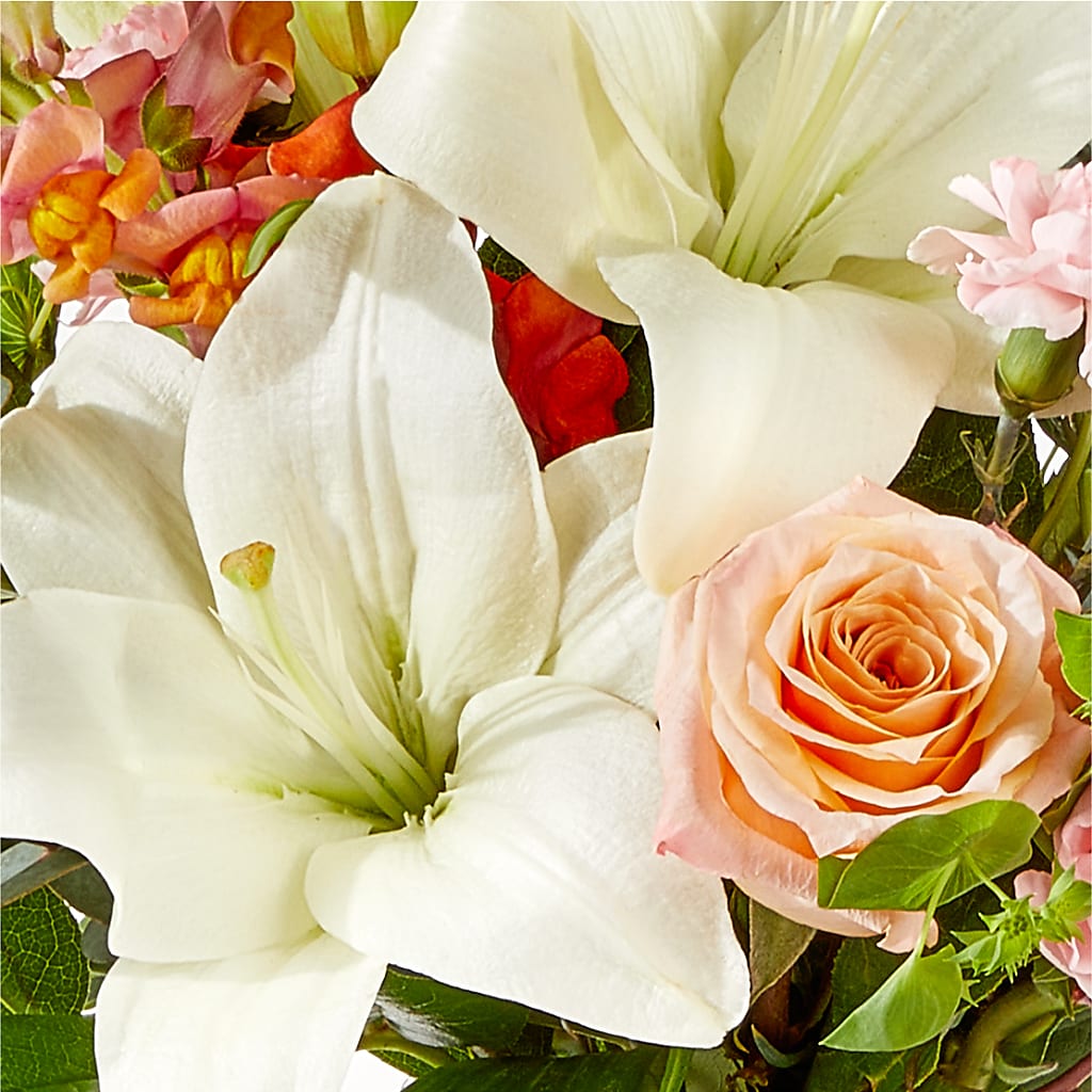 Grapefruit Splash Bouquet – COBORN'S INC FLORAL SHOPPES, Saint Cloud MN